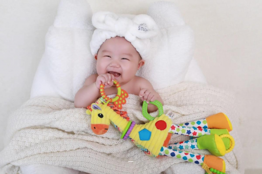 湘西6岁宝宝掉头发正常吗 湘西6岁宝宝掉头发正常吗