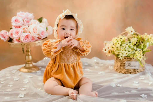 湘西四个月宝宝放屁很臭